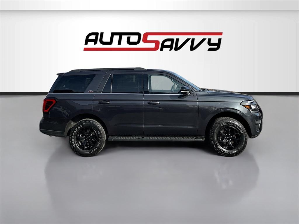 used 2024 Ford Expedition car, priced at $51,000