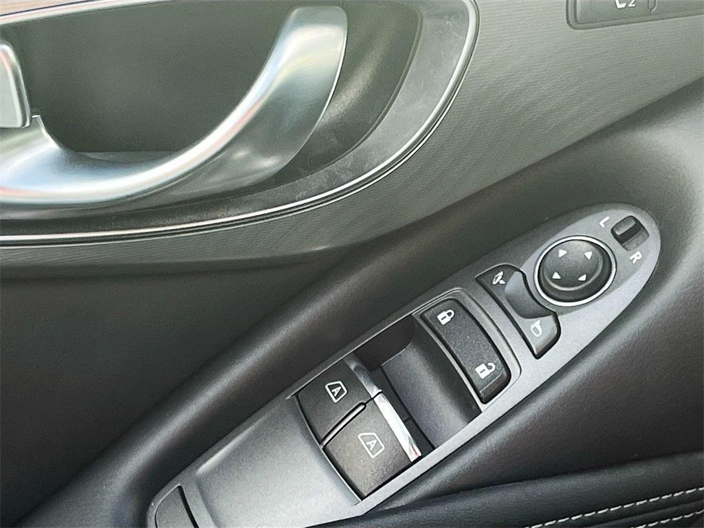 used 2021 INFINITI Q60 car, priced at $24,700