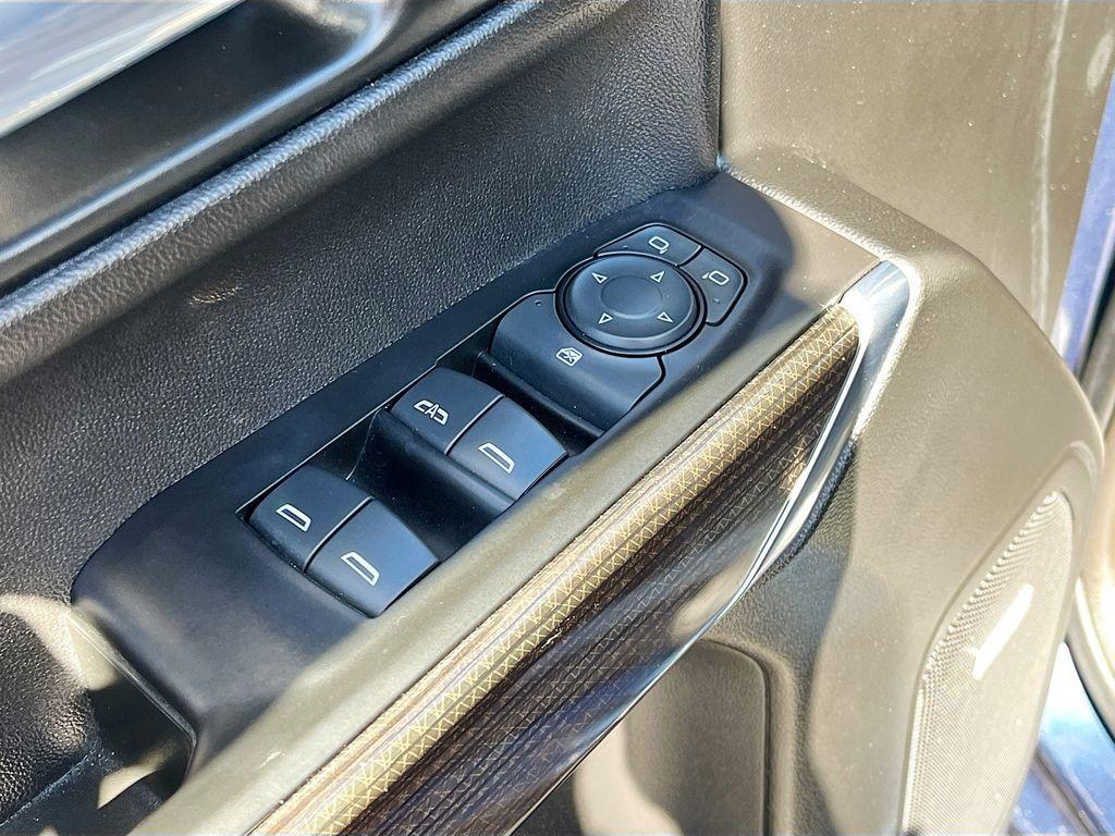 used 2021 Chevrolet Silverado 1500 car, priced at $29,300