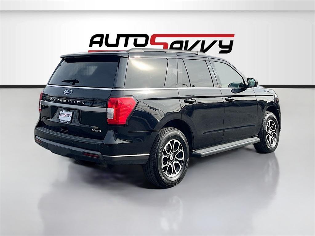 used 2024 Ford Expedition car, priced at $40,000