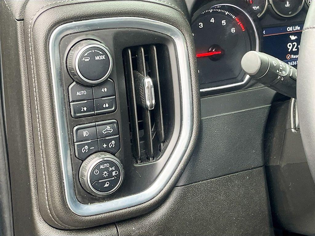 used 2022 Chevrolet Silverado 1500 Limited car, priced at $33,800