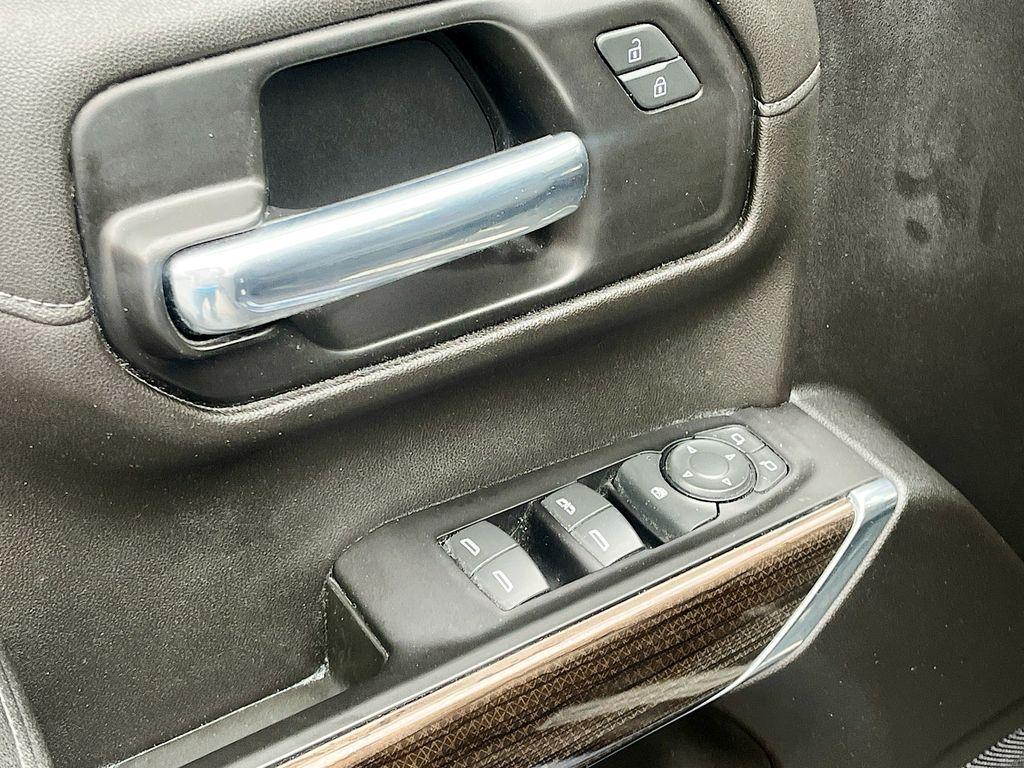 used 2022 Chevrolet Silverado 1500 Limited car, priced at $33,800