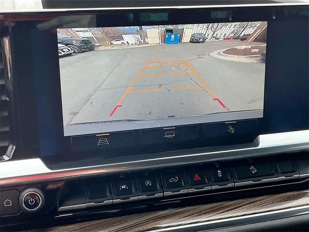 used 2024 Chevrolet Silverado 1500 car, priced at $35,900