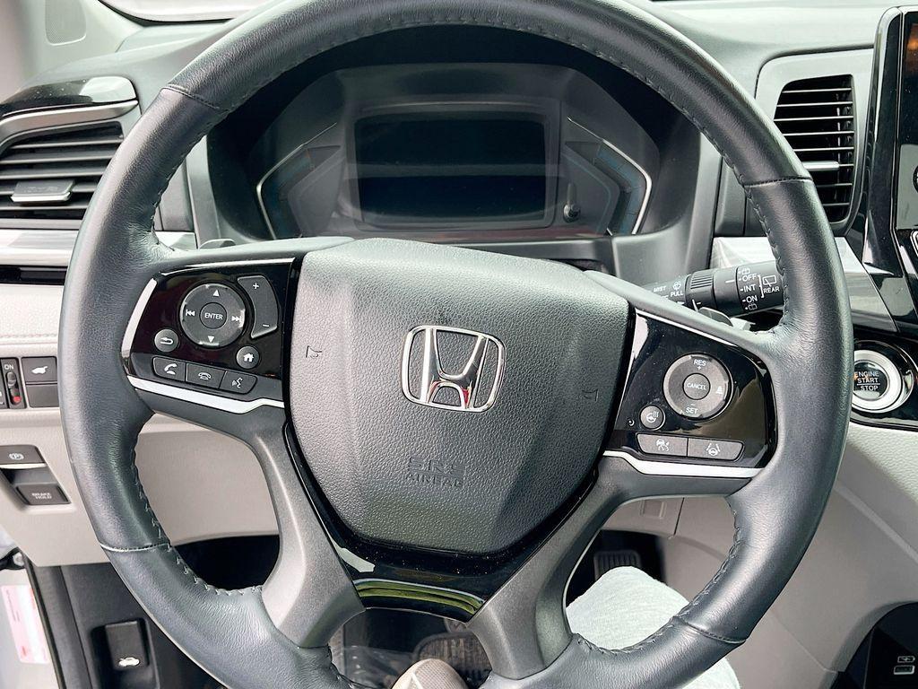 used 2024 Honda Odyssey car, priced at $35,800