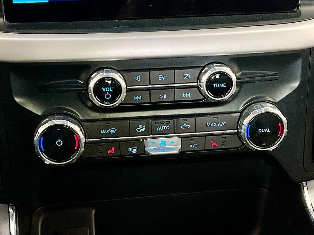 used 2022 Ford F-150 car, priced at $33,600
