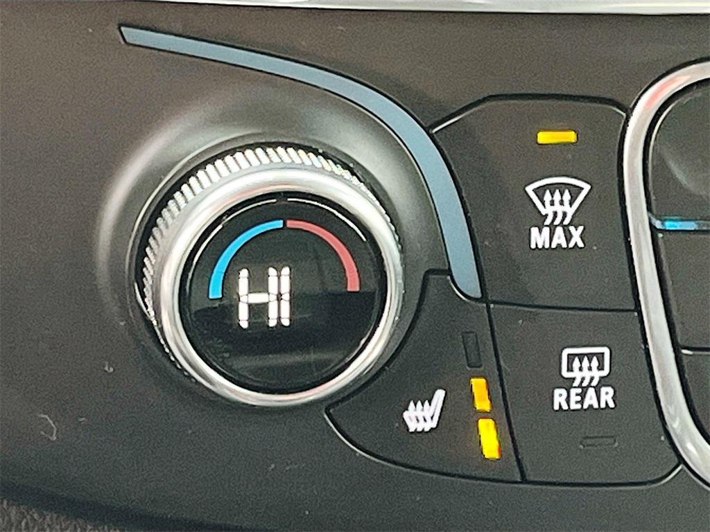 used 2020 Chevrolet Traverse car, priced at $20,400