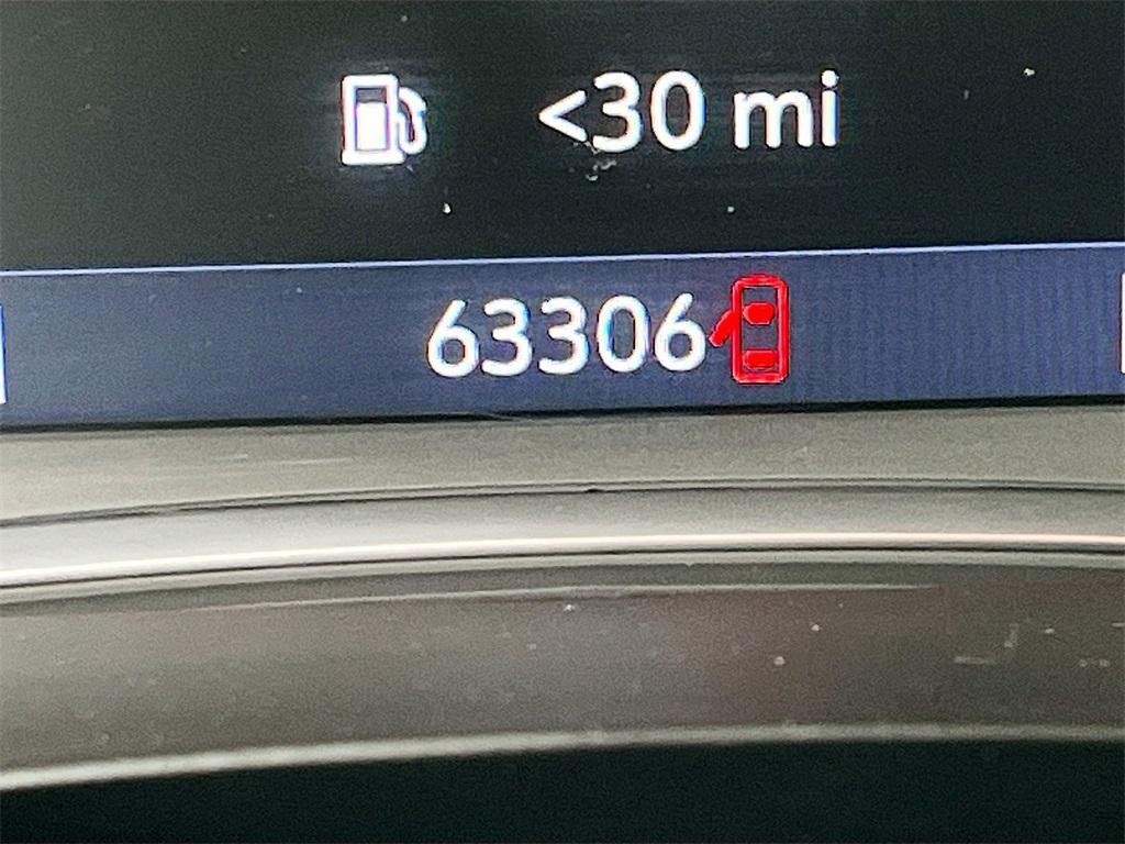 used 2020 Chevrolet Traverse car, priced at $20,400