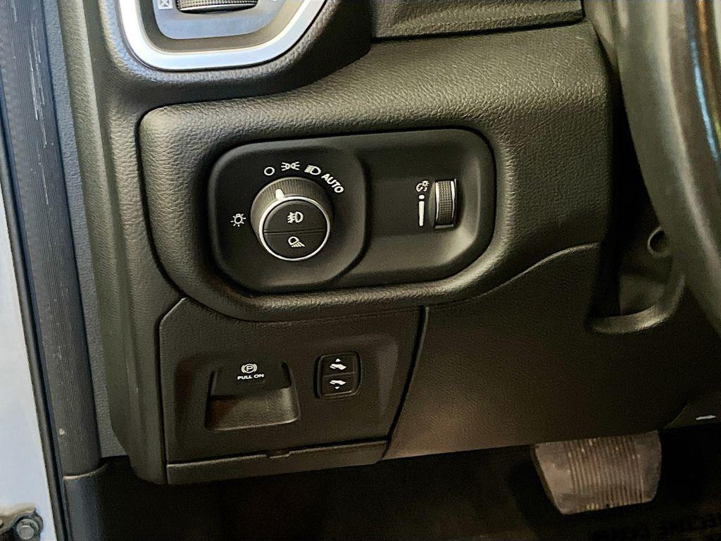 used 2022 Ram 1500 car, priced at $26,000