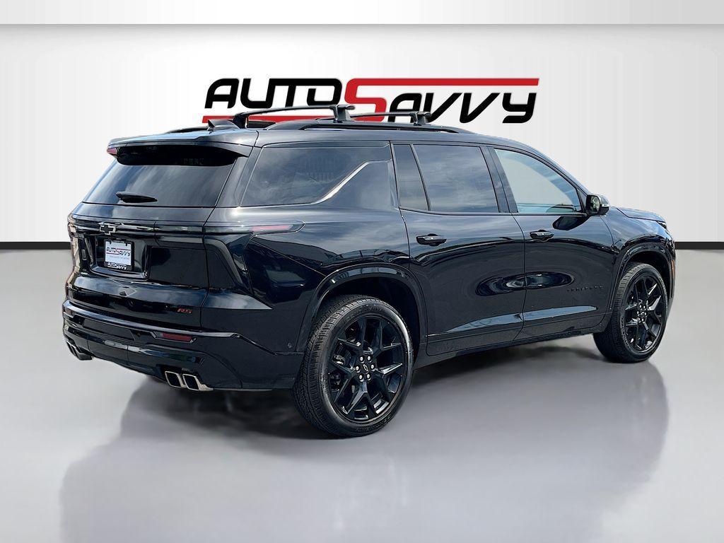 used 2025 Chevrolet Traverse car, priced at $44,000