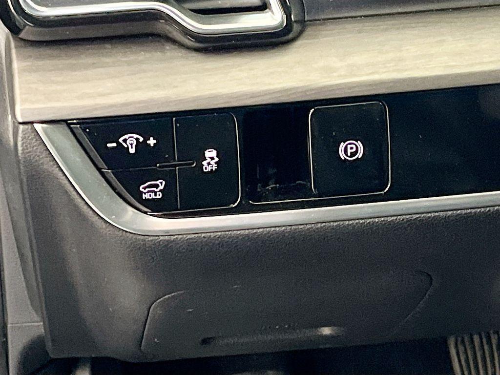 used 2025 Kia Sportage car, priced at $24,500