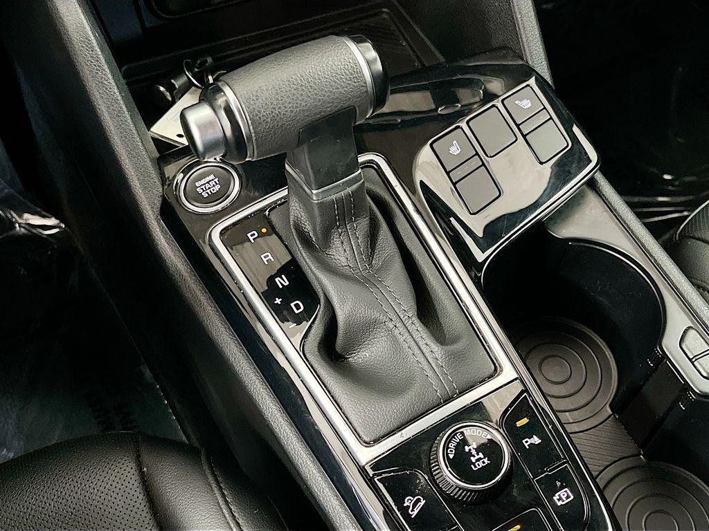 used 2025 Kia Sportage car, priced at $24,500