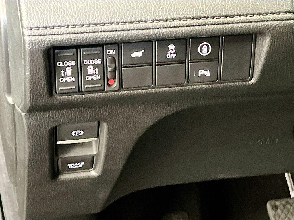 used 2022 Honda Odyssey car, priced at $29,400