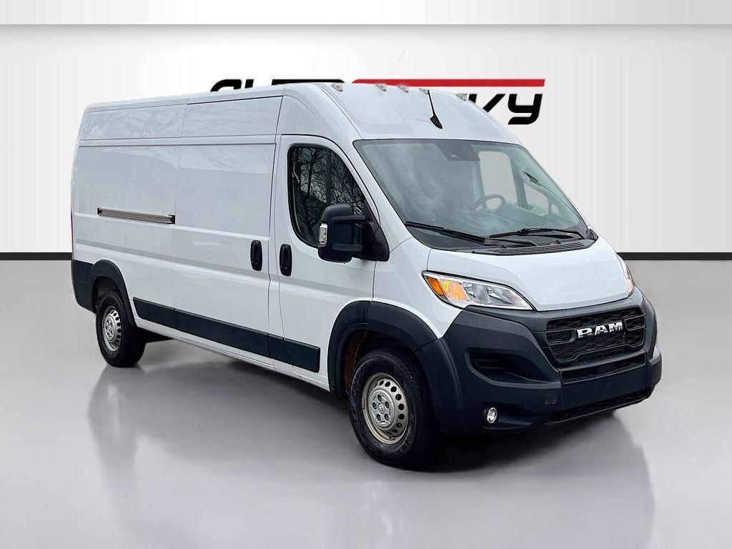 used 2024 Ram ProMaster 2500 car, priced at $32,100