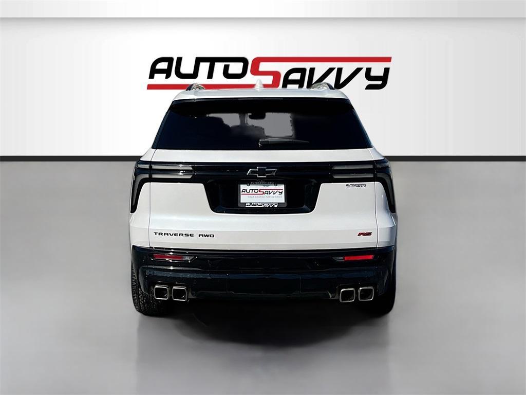 used 2024 Chevrolet Traverse car, priced at $44,400