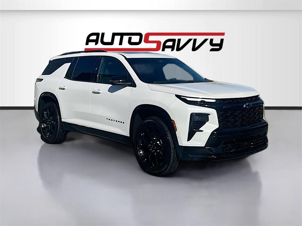 used 2024 Chevrolet Traverse car, priced at $44,400