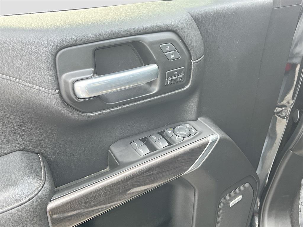 used 2020 Chevrolet Silverado 1500 car, priced at $30,000