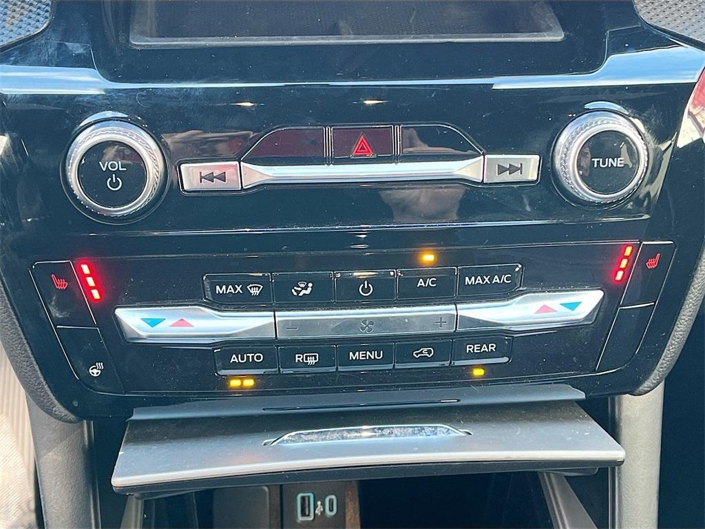 used 2022 Ford Explorer car, priced at $30,300