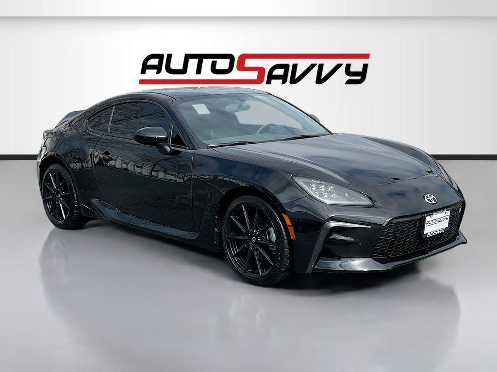 used 2025 Toyota GR86 car, priced at $28,600