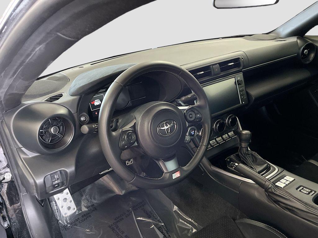 used 2025 Toyota GR86 car, priced at $28,600