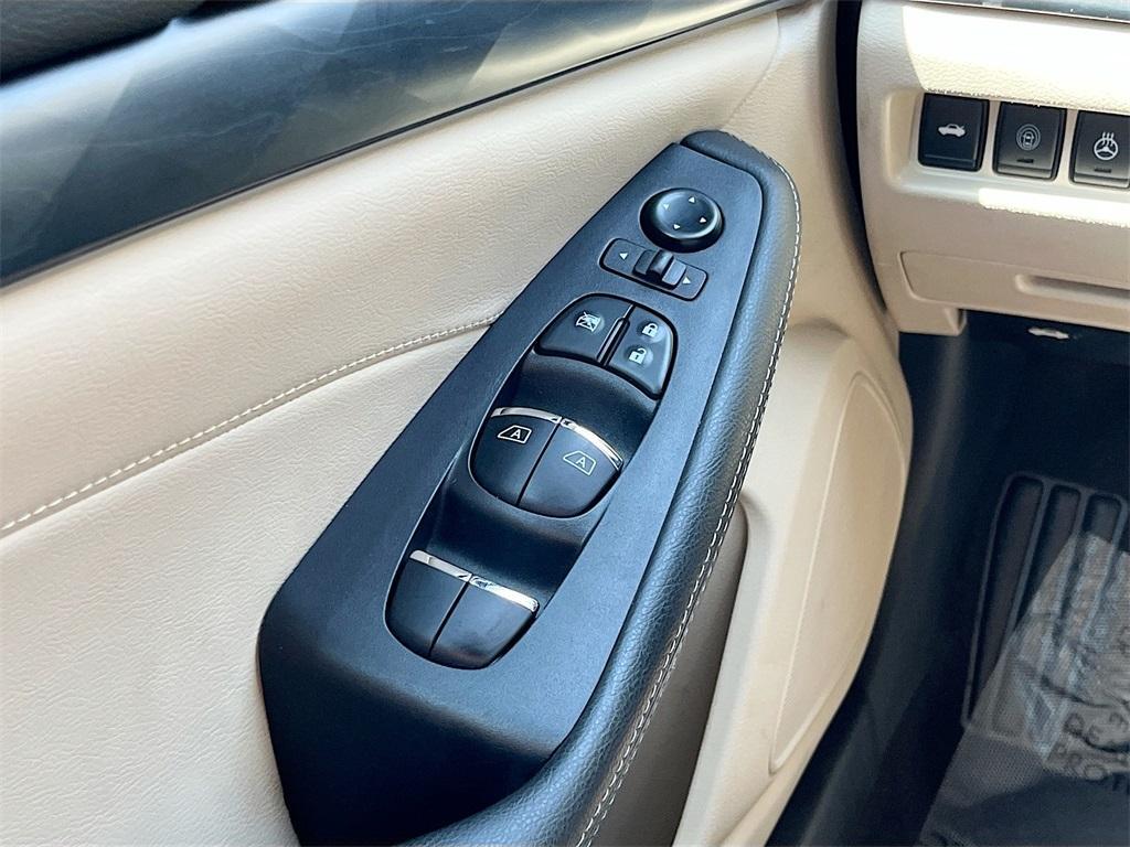 used 2023 Nissan Maxima car, priced at $26,000