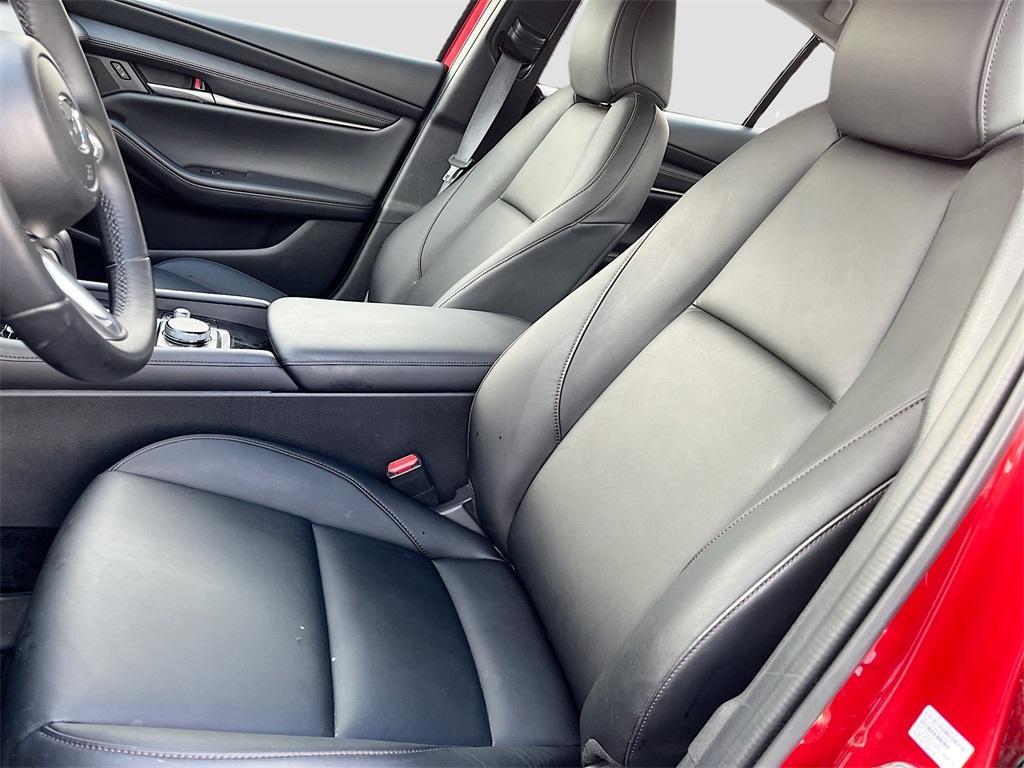 used 2025 Mazda Mazda3 car, priced at $20,400