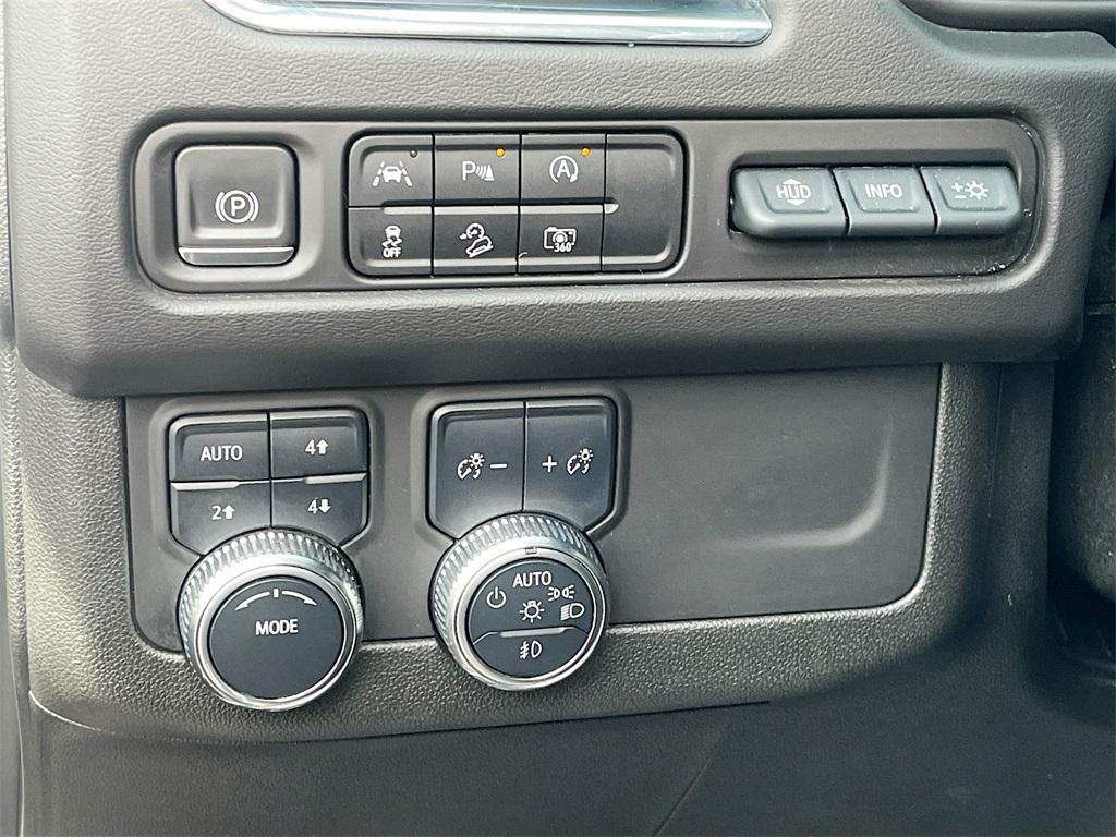 used 2023 GMC Yukon car, priced at $46,500