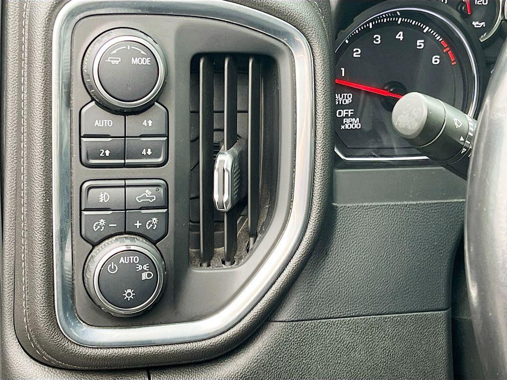 used 2022 Chevrolet Silverado 1500 Limited car, priced at $31,200