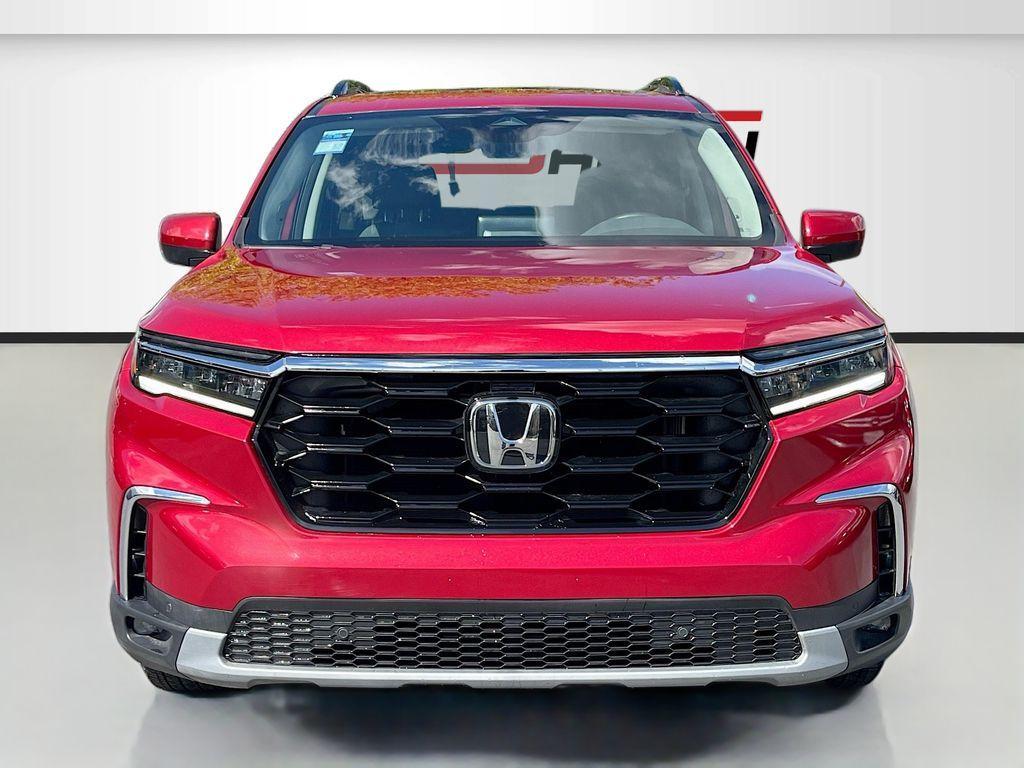 used 2023 Honda Pilot car, priced at $34,600