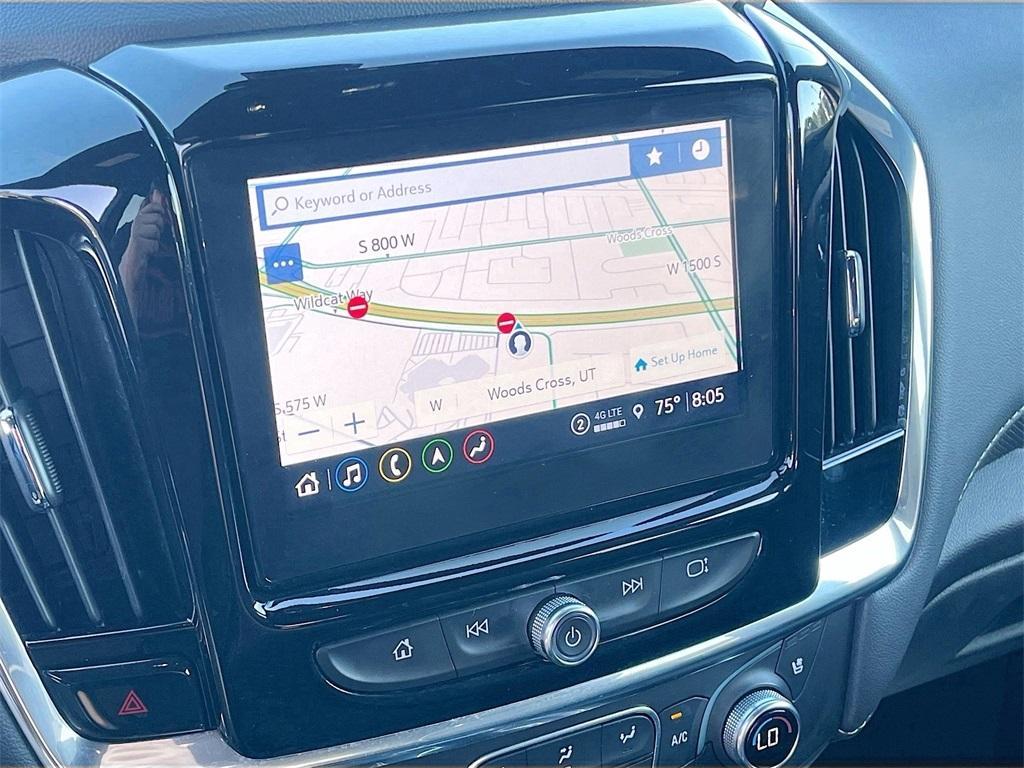 used 2023 Chevrolet Traverse car, priced at $33,000