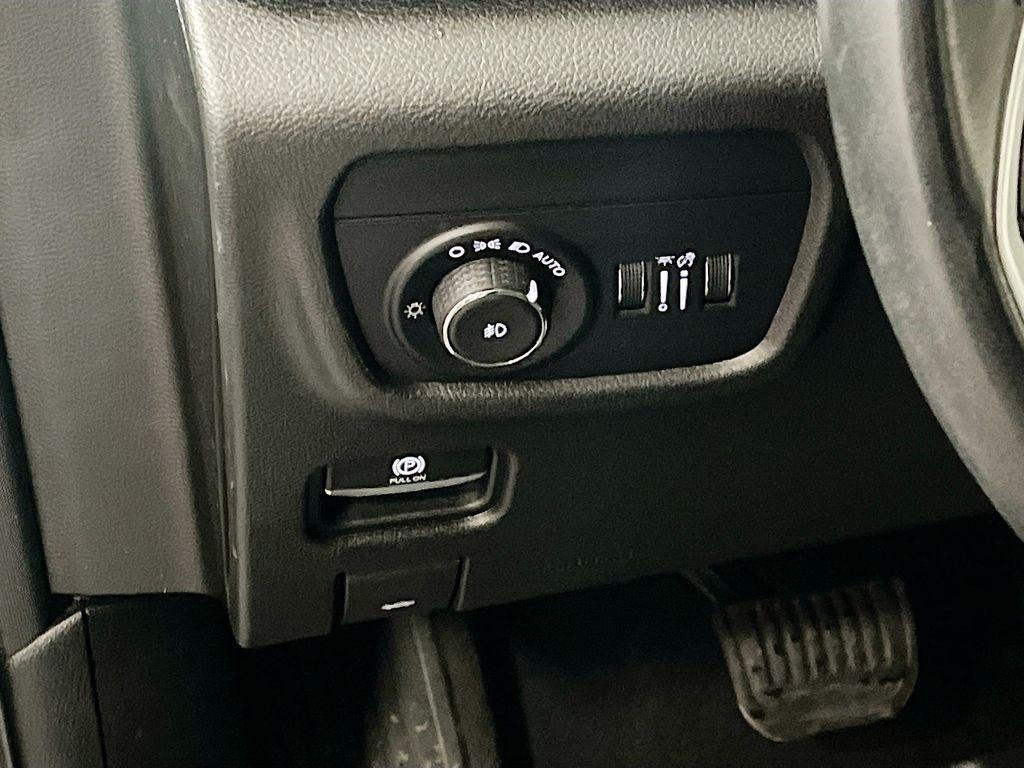 used 2021 Jeep Grand Cherokee L car, priced at $27,200
