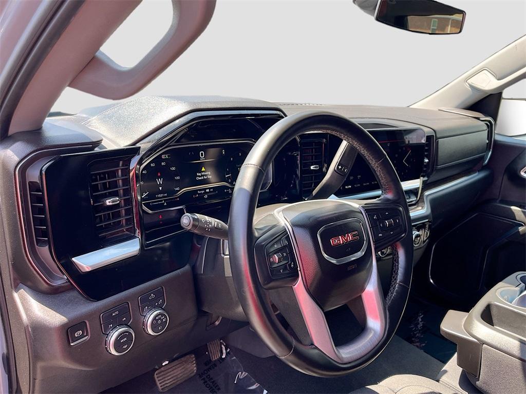 used 2024 GMC Sierra 1500 car, priced at $41,000