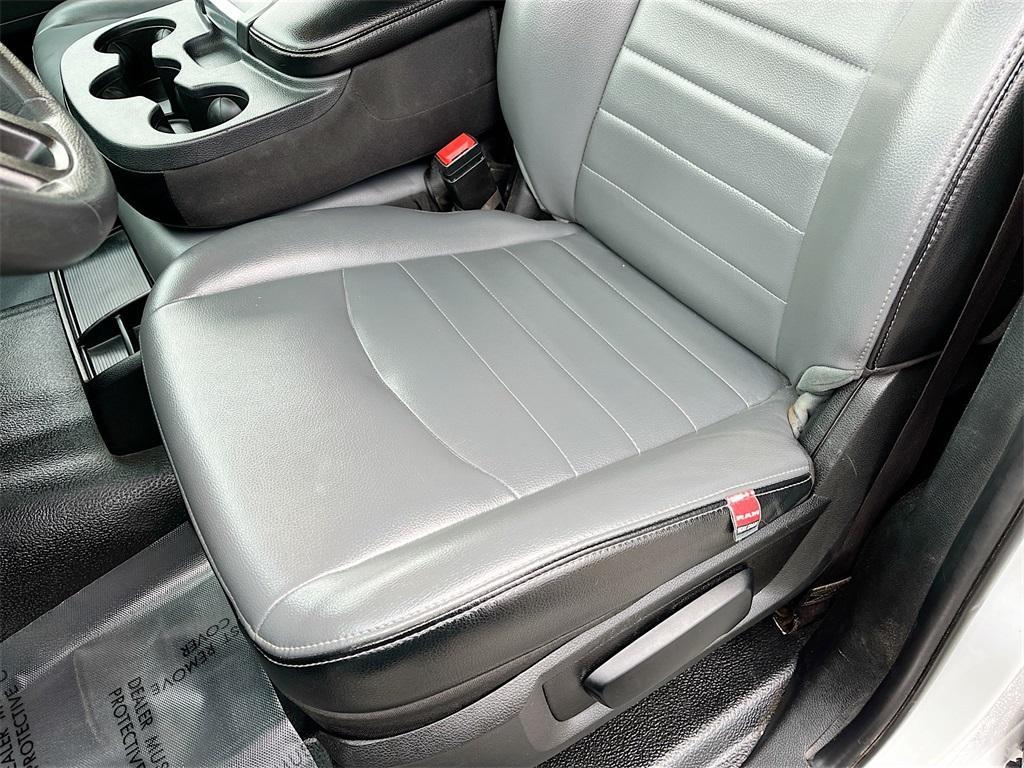 used 2022 Ram 1500 Classic car, priced at $23,200