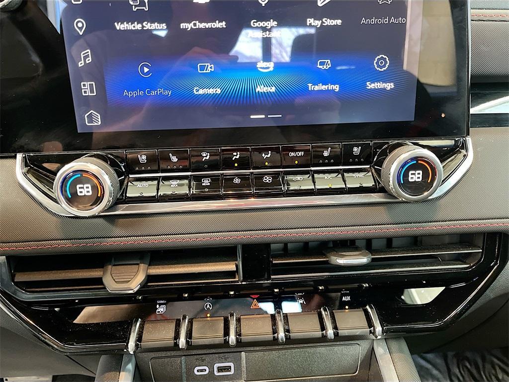 used 2025 Chevrolet Colorado car, priced at $41,000