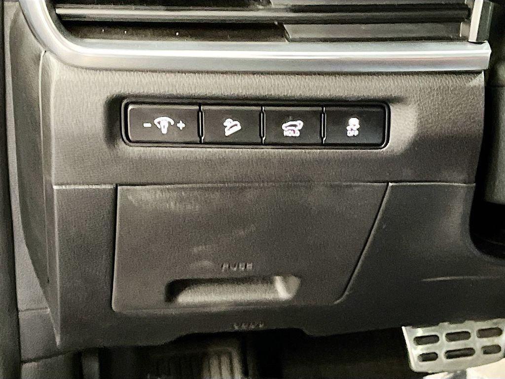 used 2024 Kia Telluride car, priced at $32,400