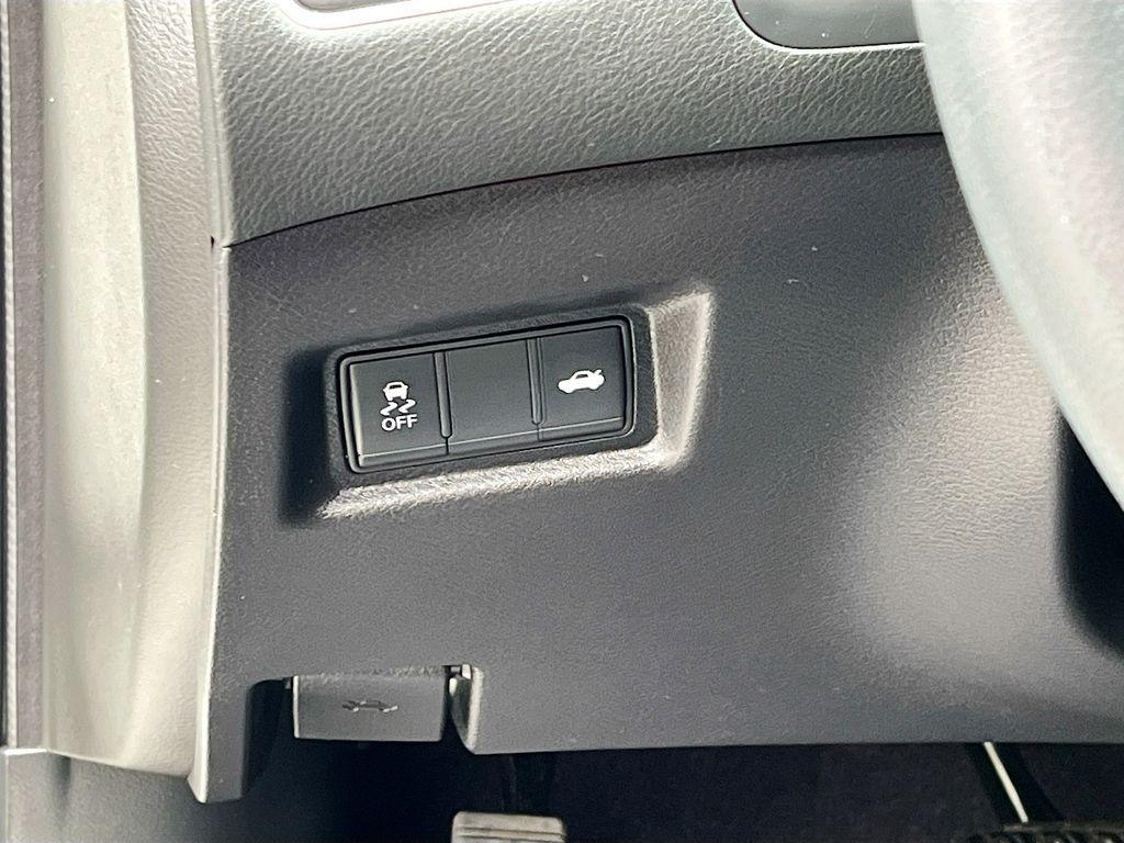 used 2022 INFINITI Q50 car, priced at $25,500