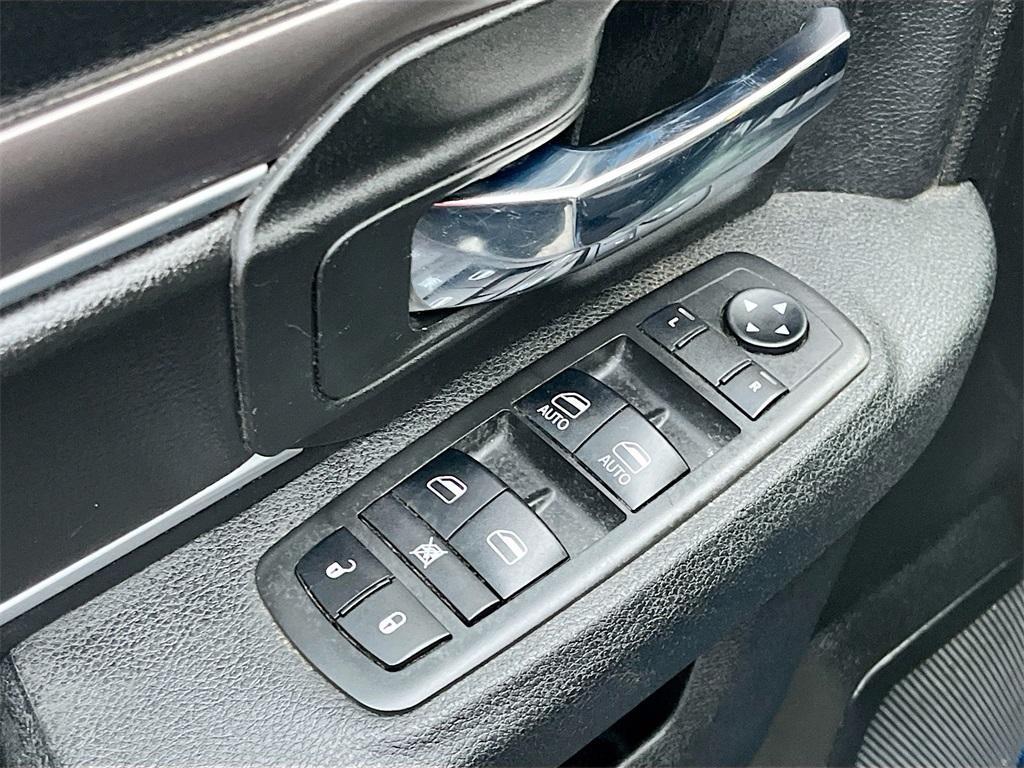 used 2021 Ram 1500 Classic car, priced at $24,400