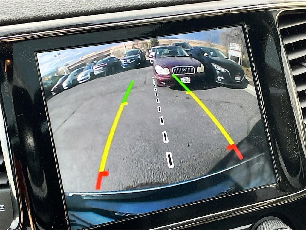 used 2020 Jeep Grand Cherokee car, priced at $18,100