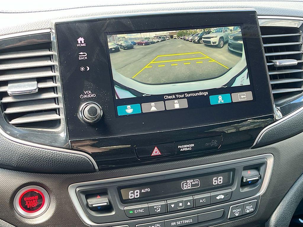 used 2024 Honda Passport car, priced at $32,400