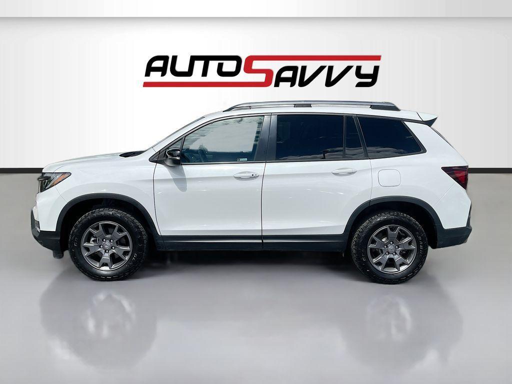 used 2024 Honda Passport car, priced at $32,400