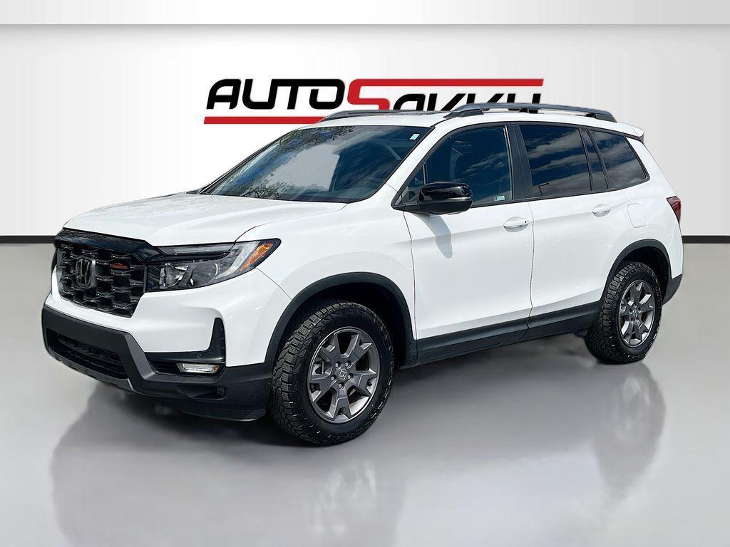 used 2024 Honda Passport car, priced at $32,400