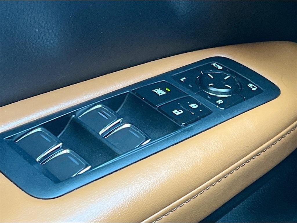 used 2022 Lexus RX 350L car, priced at $38,500