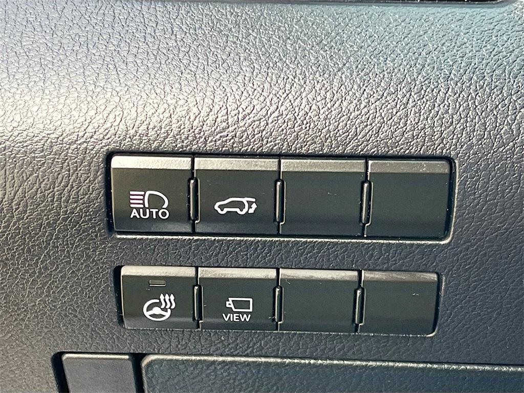 used 2022 Lexus RX 350L car, priced at $38,500