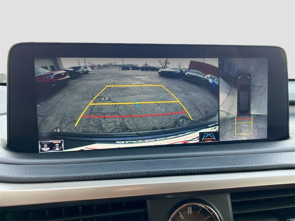 used 2022 Lexus RX 350L car, priced at $38,500