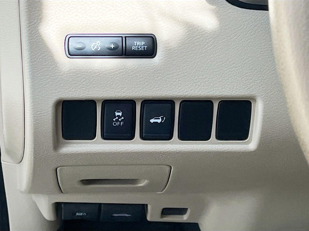 used 2017 Nissan Murano car, priced at $14,000