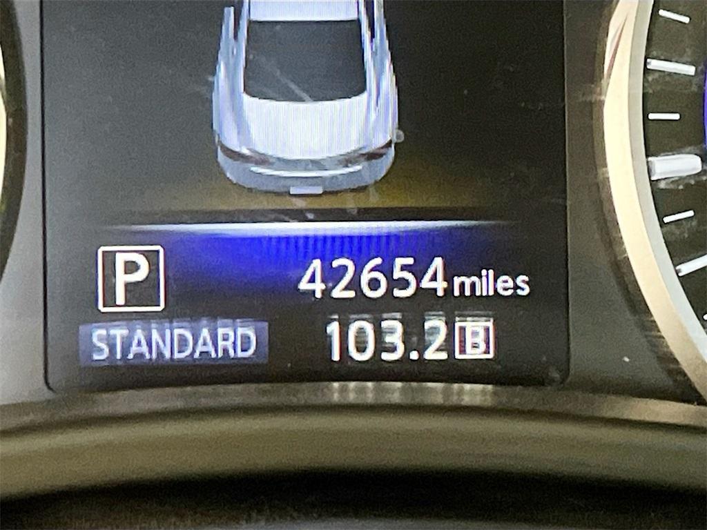 used 2019 INFINITI Q60 car, priced at $22,000