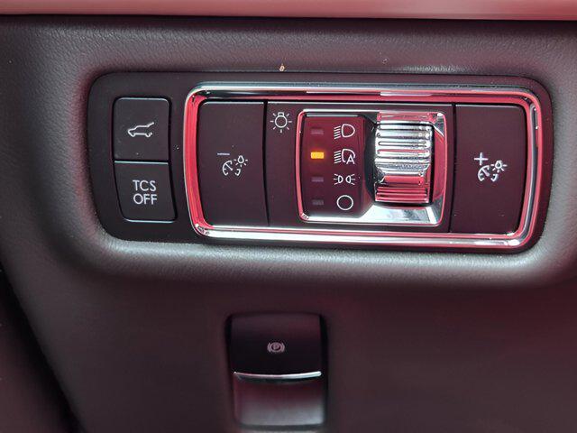 used 2023 Lincoln Nautilus car, priced at $26,159