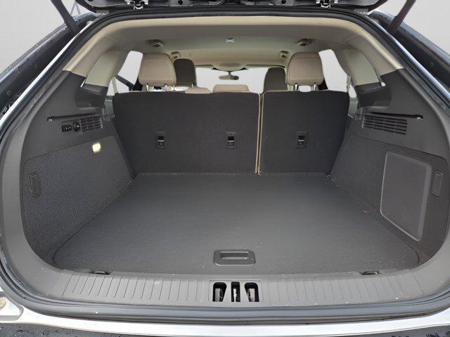 used 2023 Lincoln Nautilus car, priced at $25,995