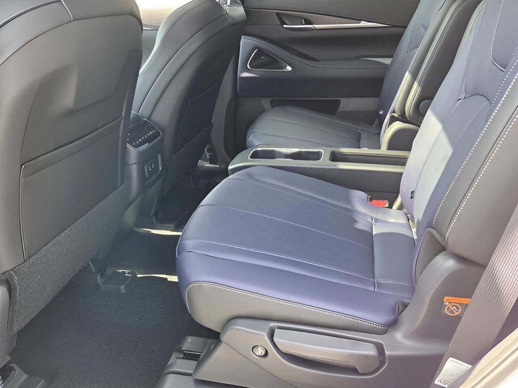 new 2026 INFINITI QX60 car, priced at $58,385