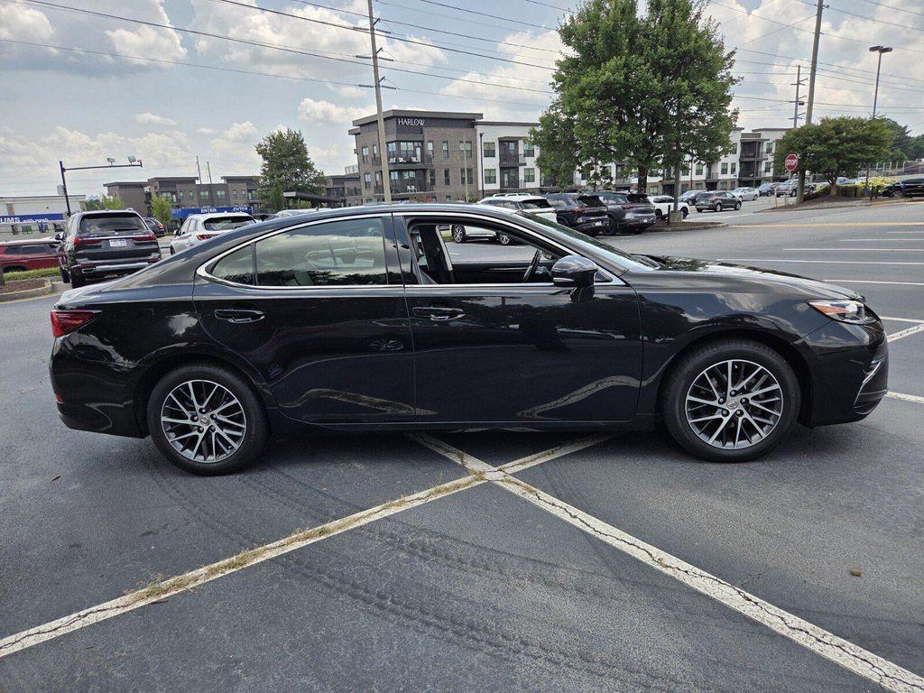 used 2016 Lexus ES 350 car, priced at $17,735