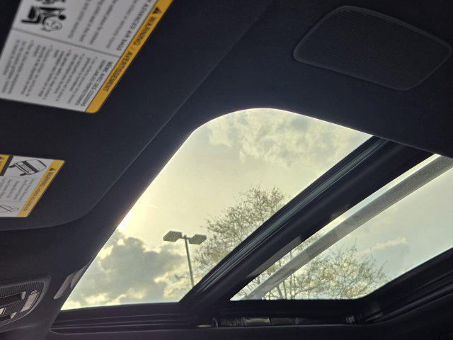 new 2026 INFINITI QX80 car, priced at $98,370